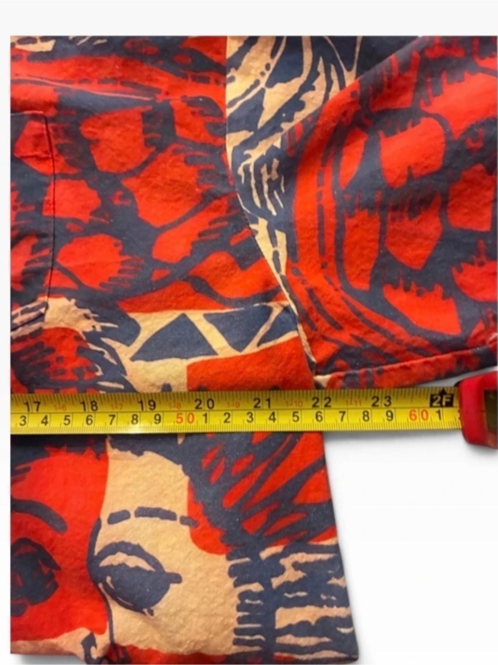 Plushcarpet Bohemian Ethnic Collage Art Pattern Abstract Print Button Down - Picture 8 of 9